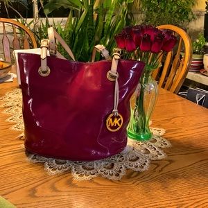 Beautiful Patton leather burgundy Michael Kors bag